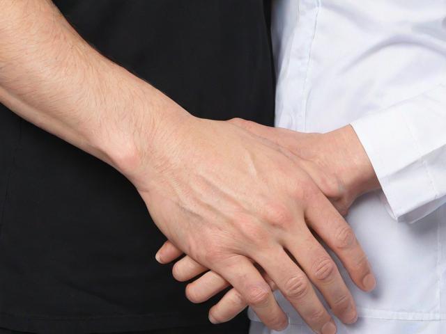 杭州腋臭手术多少钱？杭州做狐臭切除费用一览